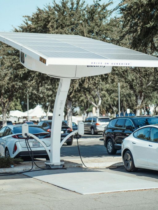 Tesla Semi Charging Station Guide innovations